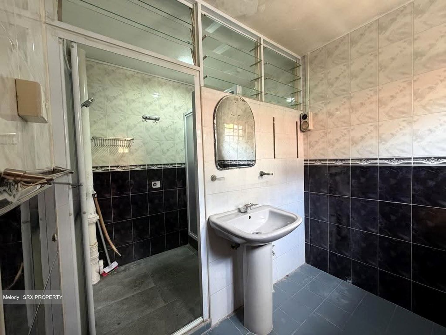 Lorong Stangee (D15), Terrace #605950761